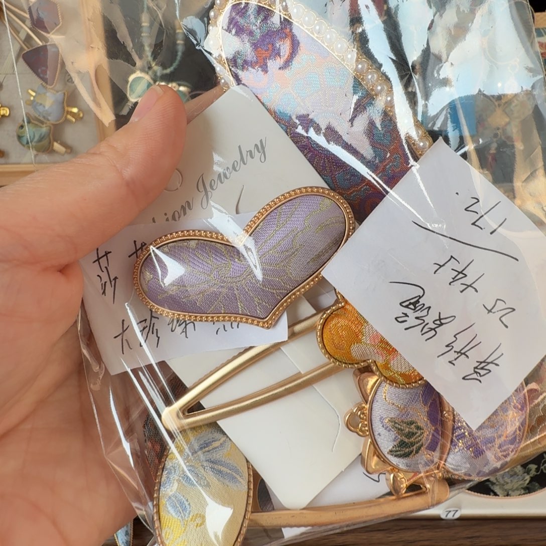 琉璃纯铜合金好看的宋锦发夹呦