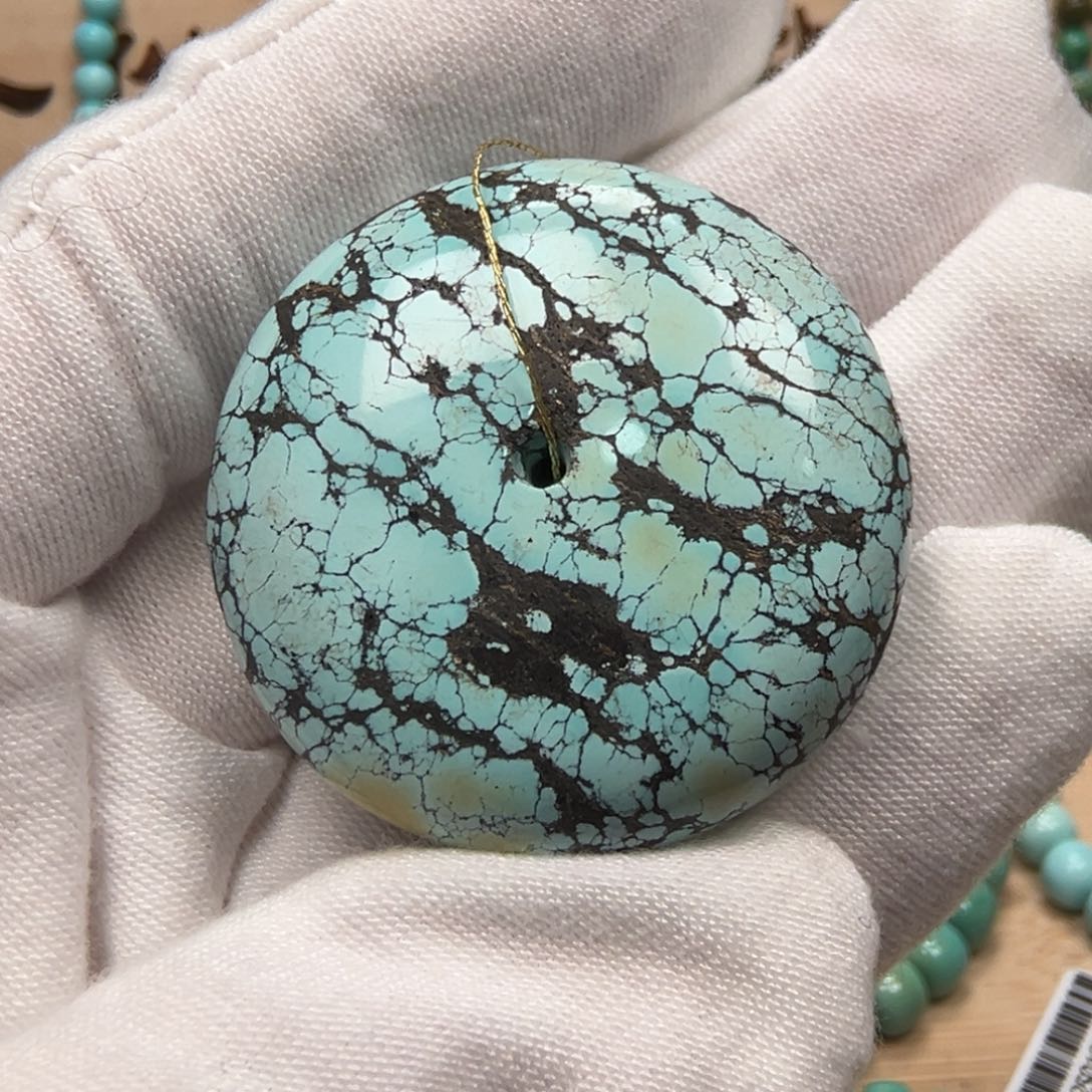 绿松石雕刻未镶嵌