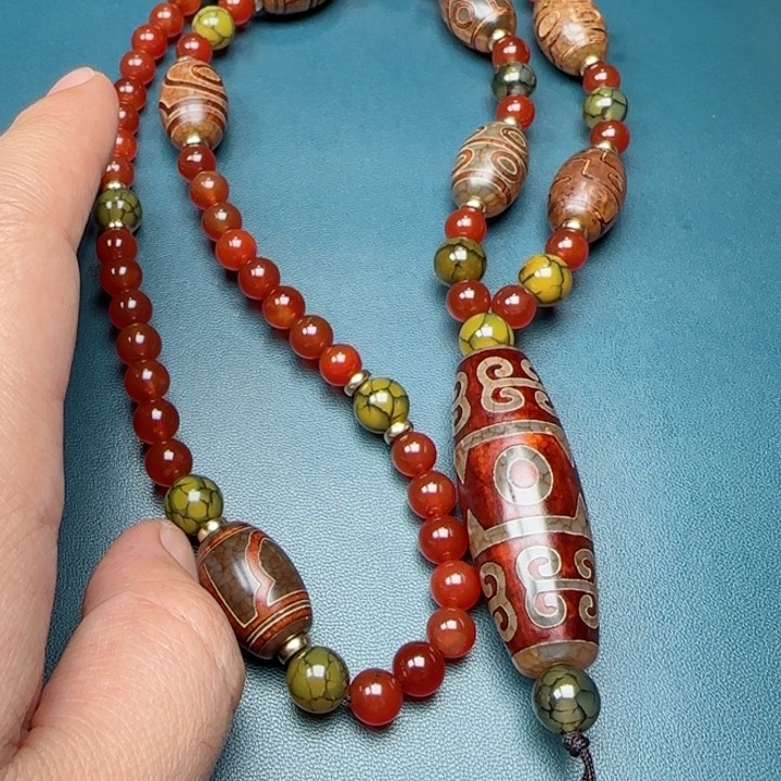 玛瑙/玉髓颈饰未镶嵌