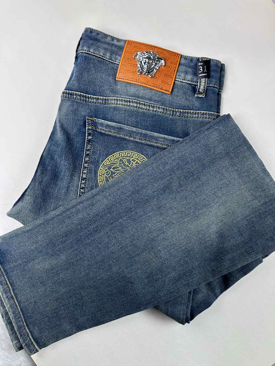 金标美人头重工刺绣欧版高品质男士牛仔直筒裤时尚百搭商务休闲