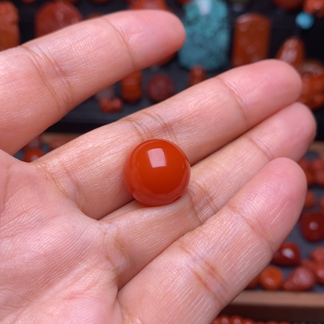 南红玛瑙配饰未镶嵌中****已配饰