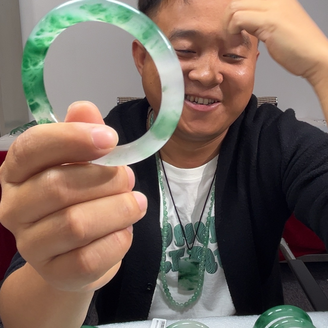 石英质玉合金手镯d*g