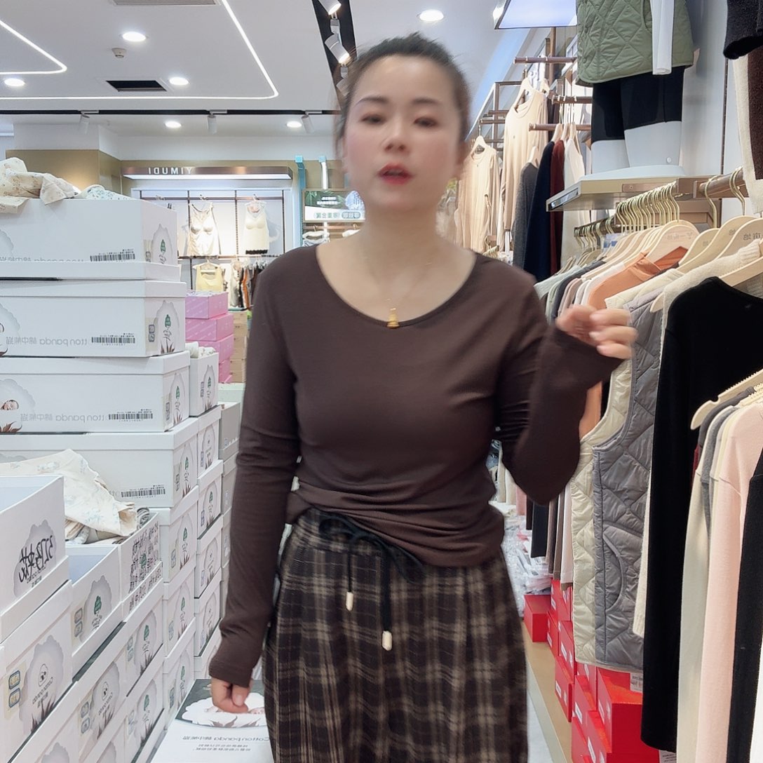 棉2640咖色打底衣一件