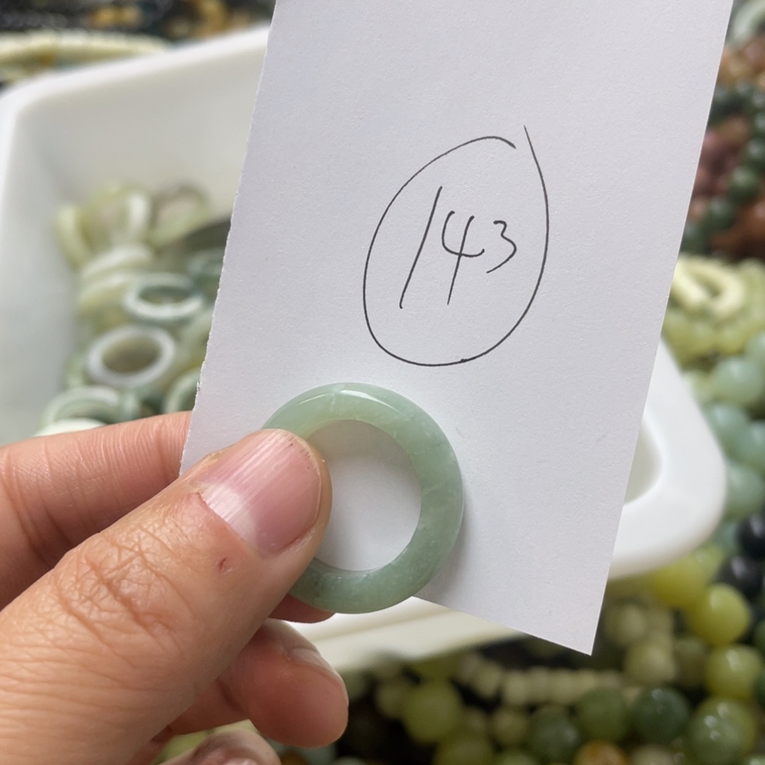 蛇纹石玉手链未镶嵌