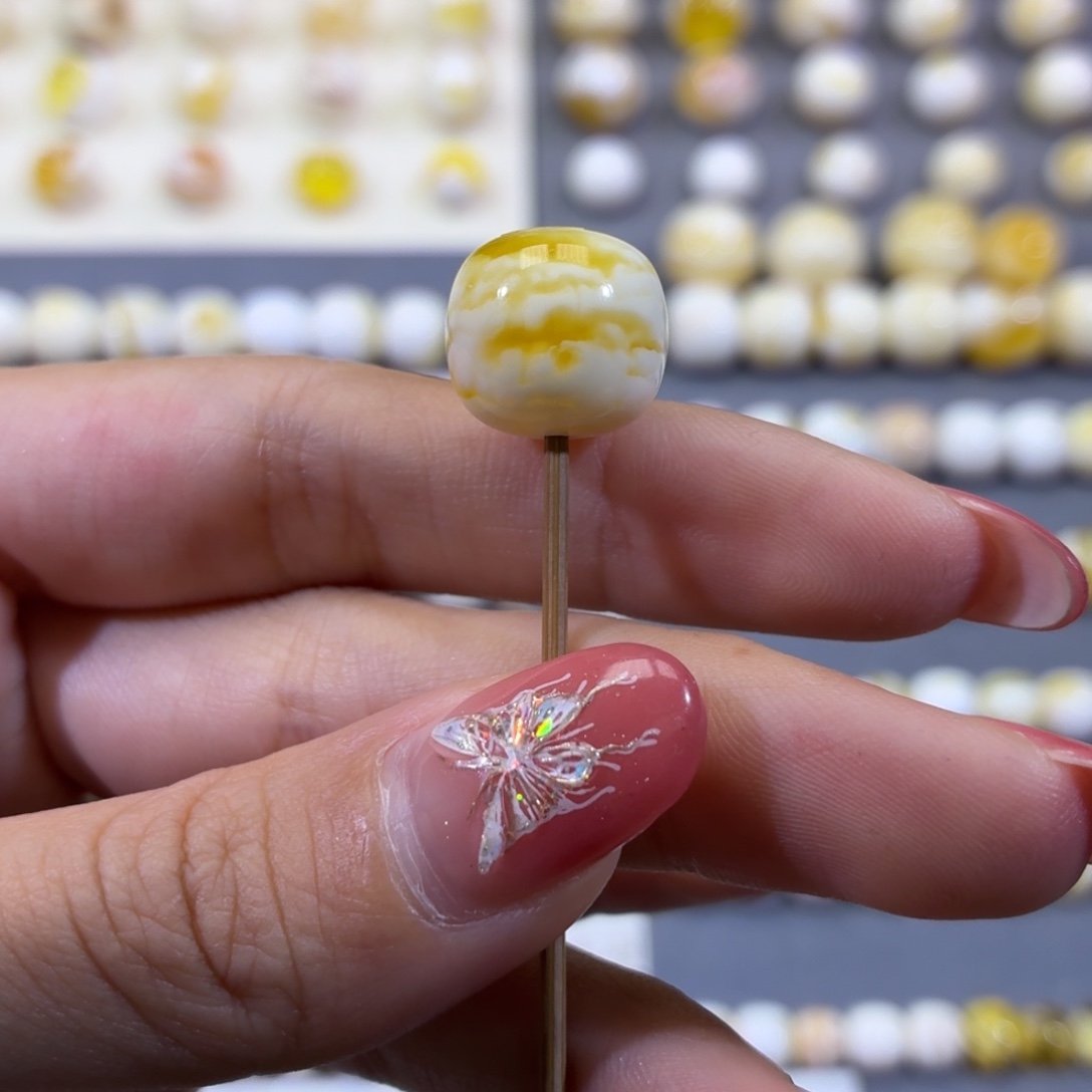 琥珀未镶嵌裸石天然