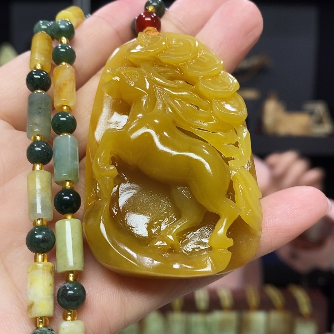 岫玉挂件吊坠未镶嵌