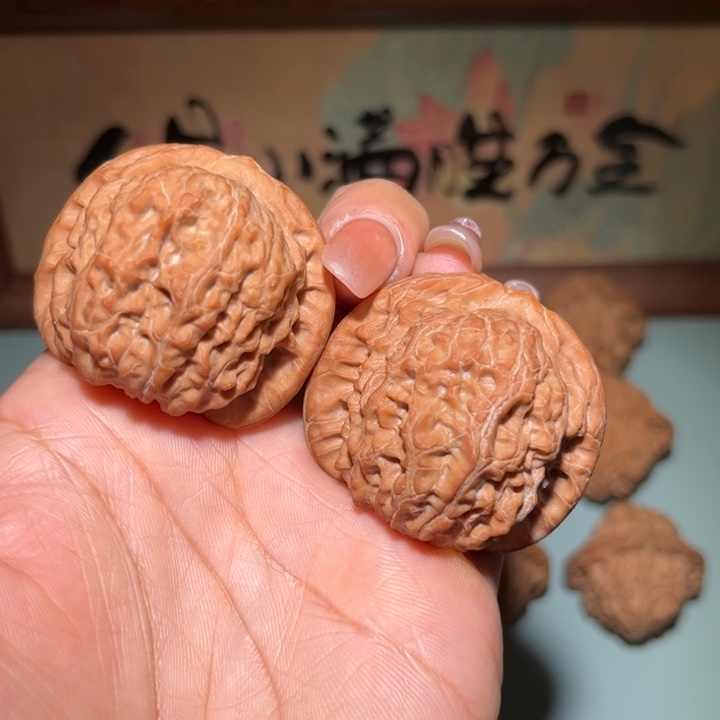 吊坠文玩核桃血麒麟