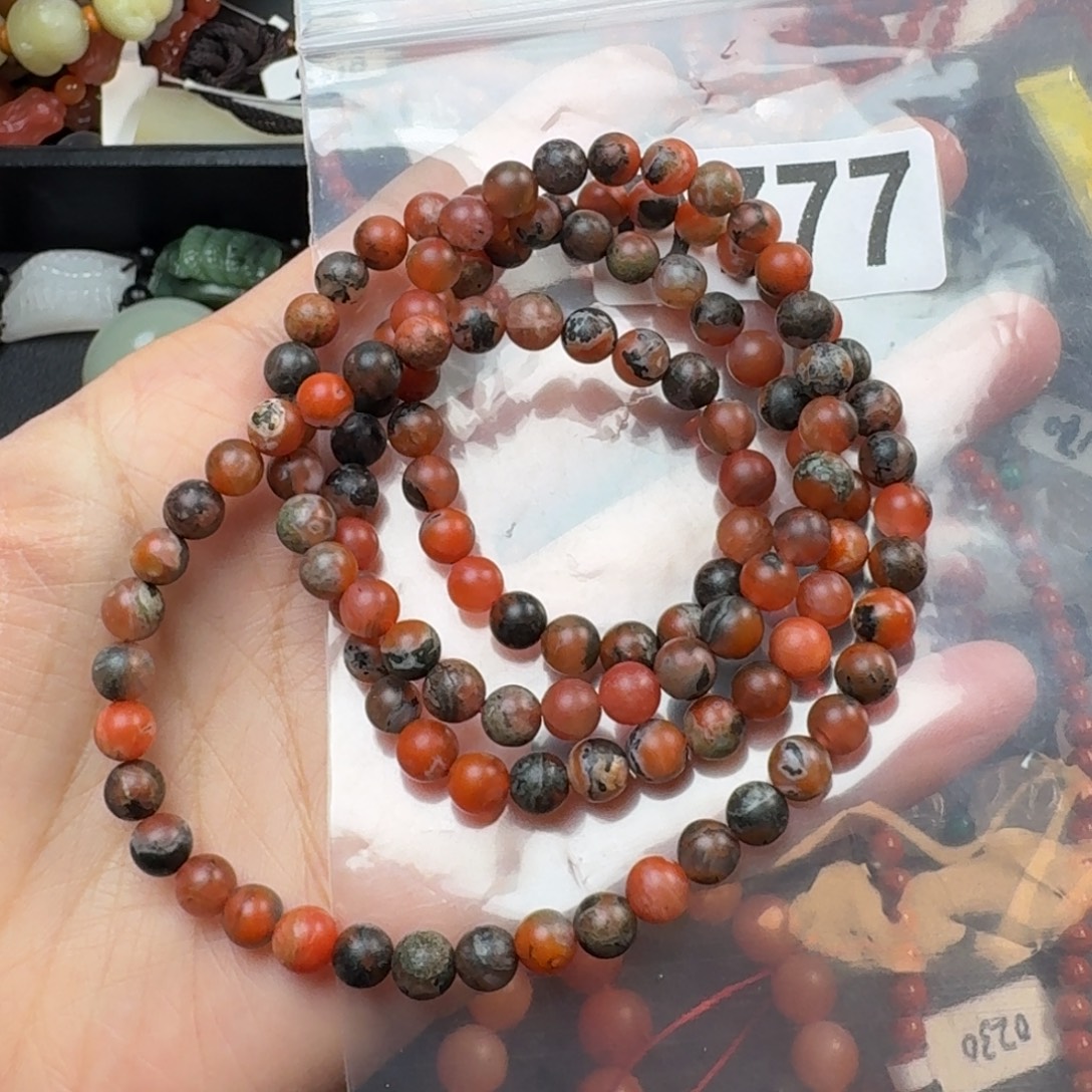 南红玛瑙未镶嵌珠宝奇石6