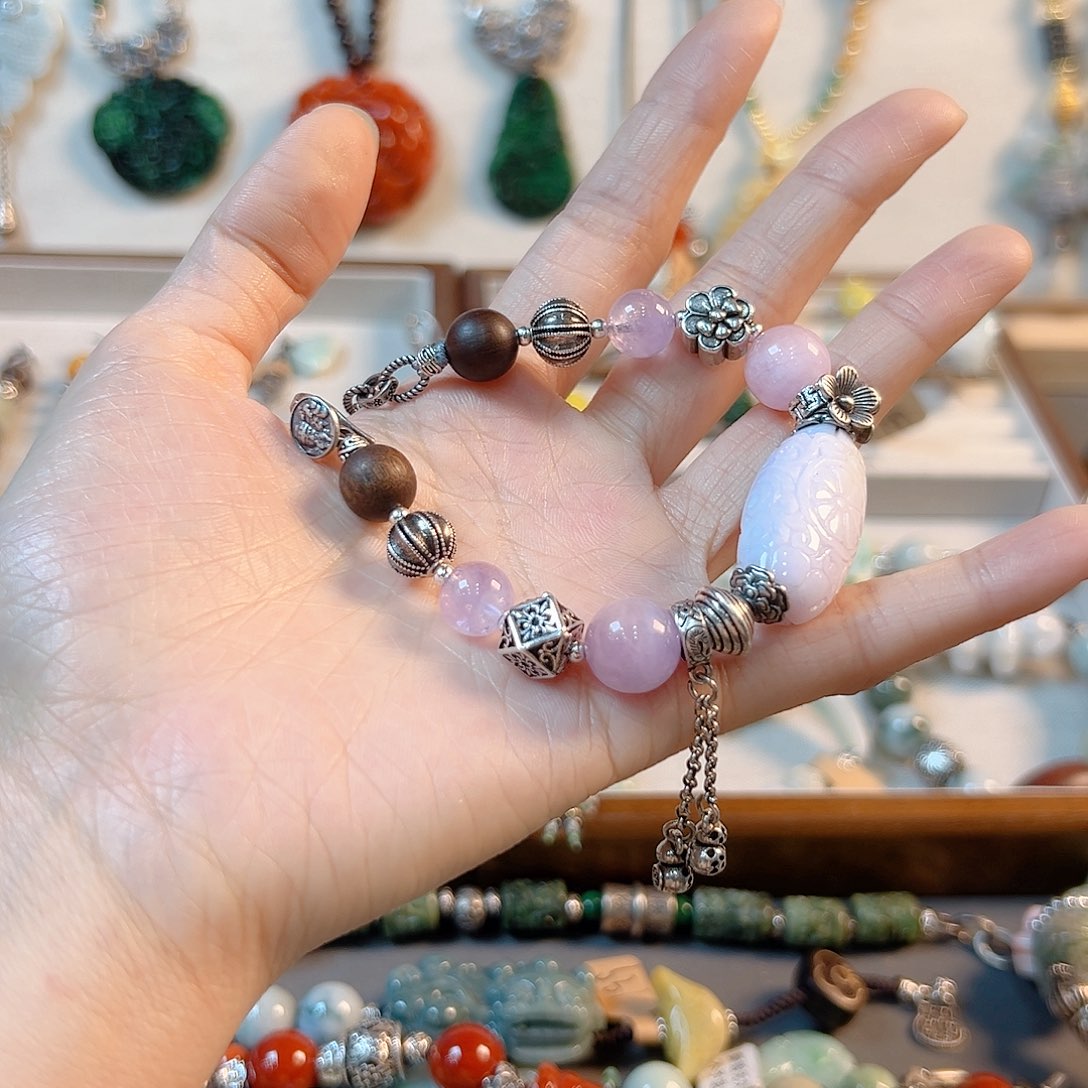 翡翠手链未镶嵌大*