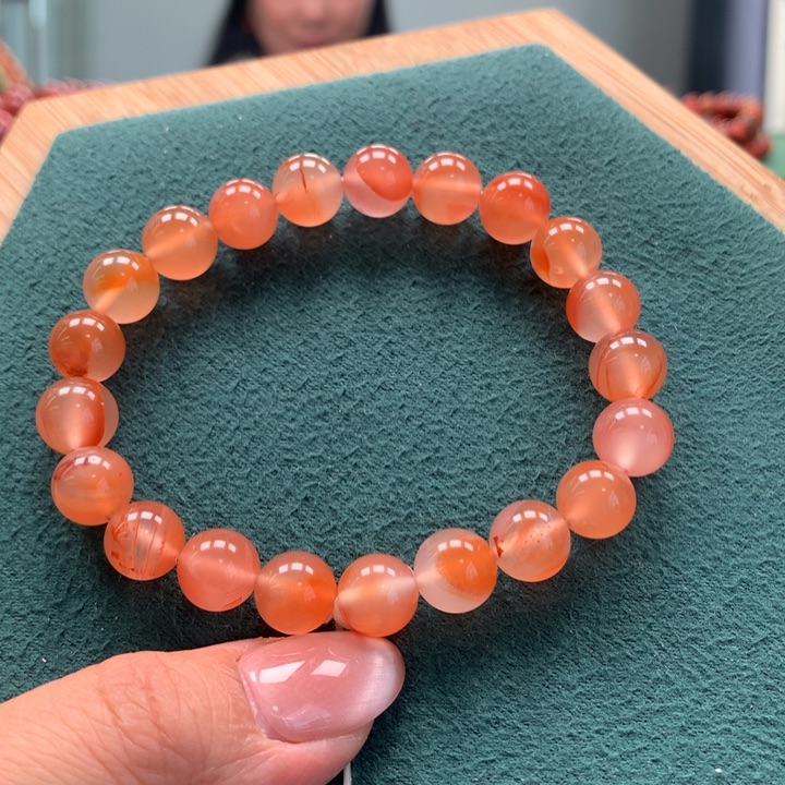 南红玛瑙九口冰飘花9M未镶嵌