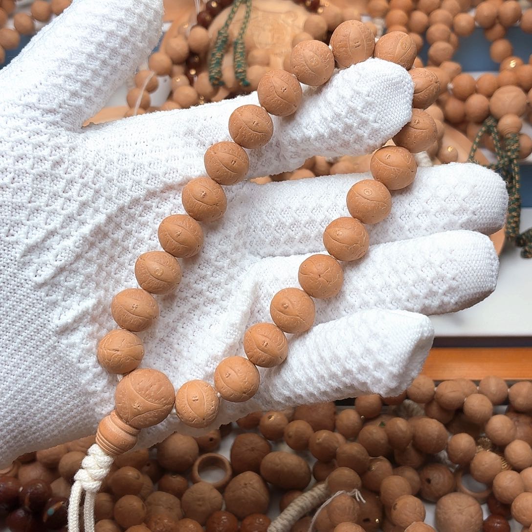 凤眼菩提手串矮壮姜黄皮13尺寸一物一图
