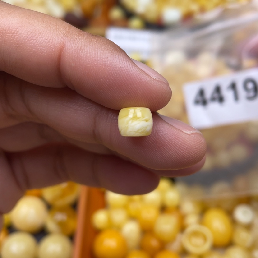 琥珀珠宝奇石未镶嵌8