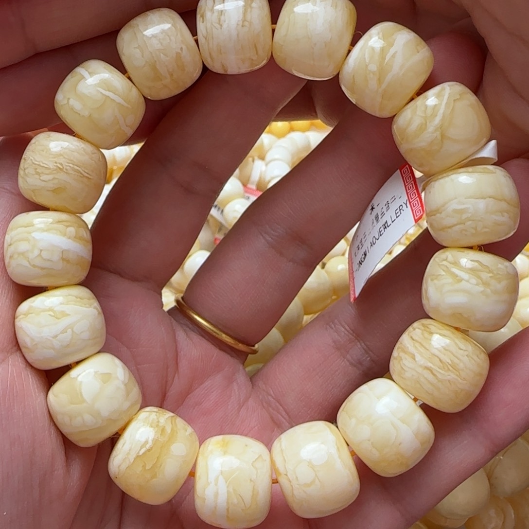 琥珀手链未镶嵌蜜蜡