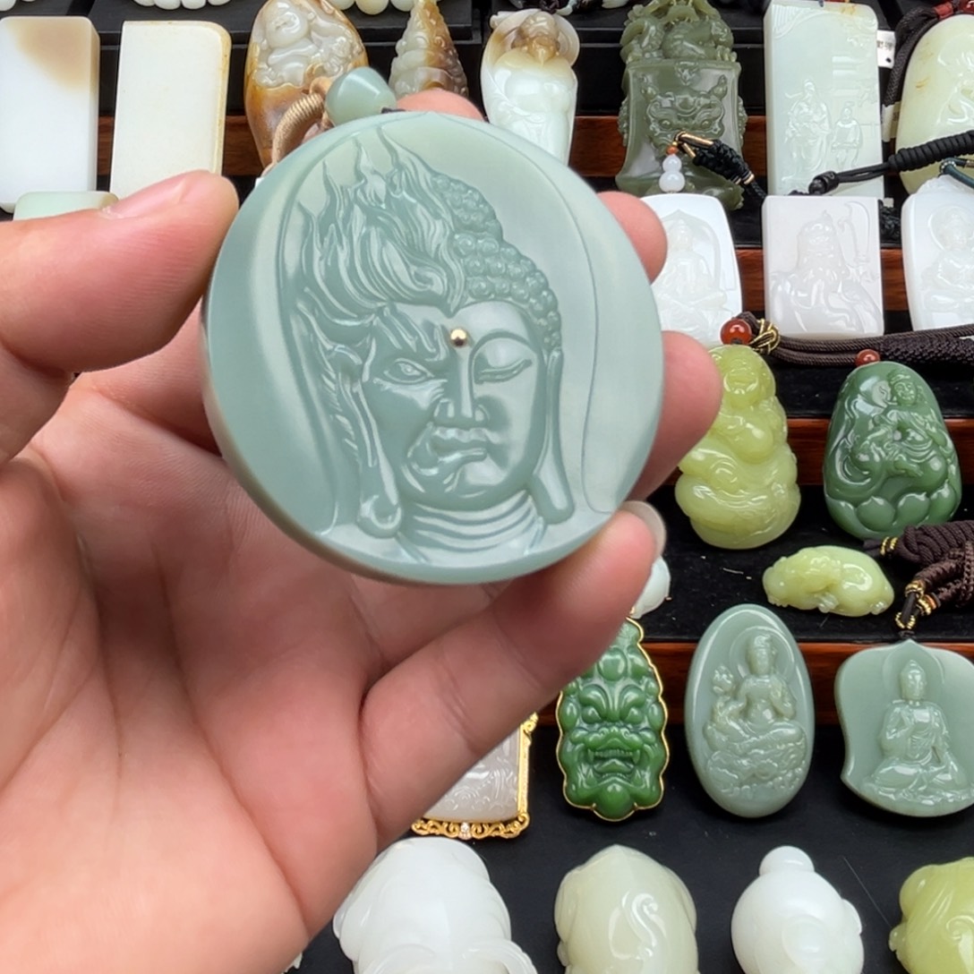 和田玉未镶嵌挂件