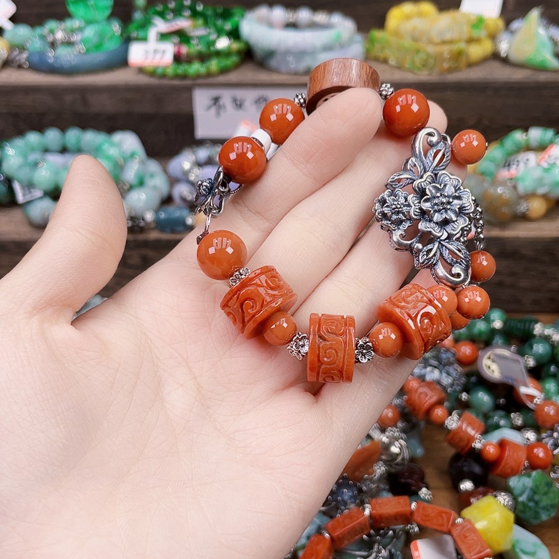 L***e未镶嵌手链翡翠手链