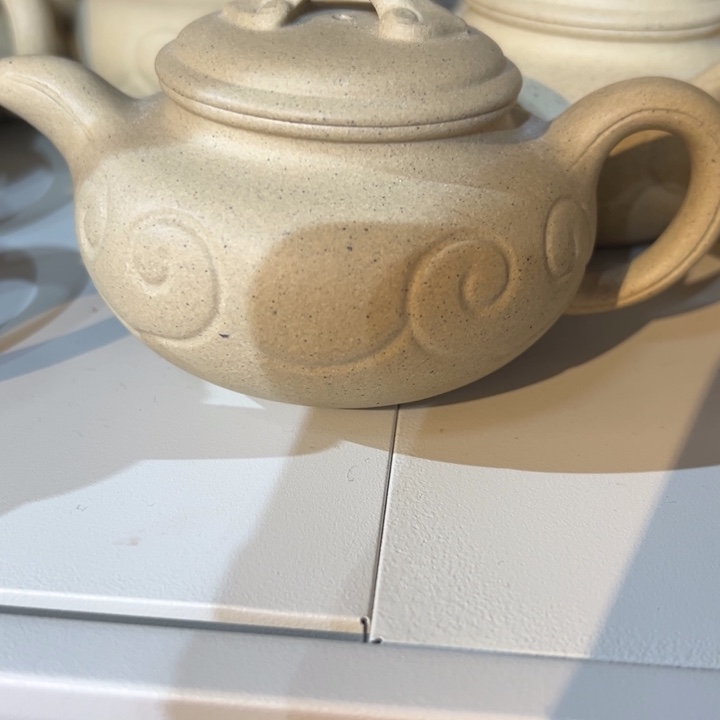 紫砂茶壶本绿180cc防古如意 