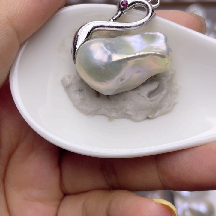 颈饰合金淡水珍珠
