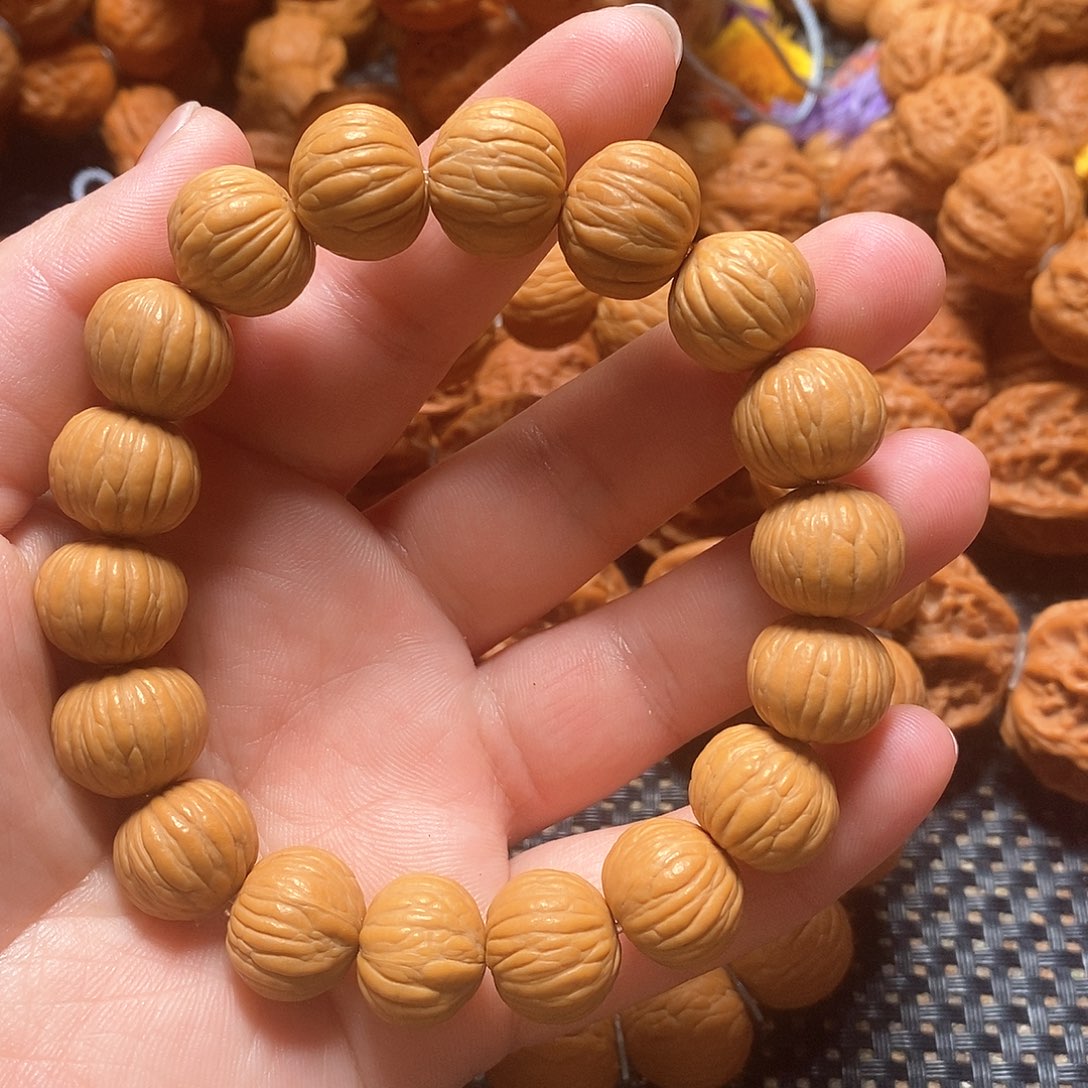 文玩核桃手串猴头手串土豪