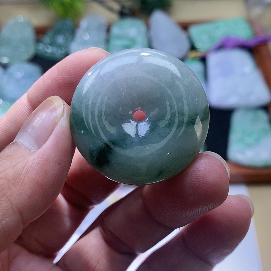 【闪购商品】翡翠未镶嵌颈饰111111111111111