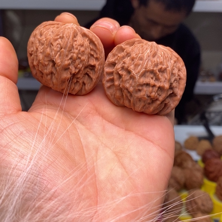 吊坠文玩核桃文玩核桃磨盘42～