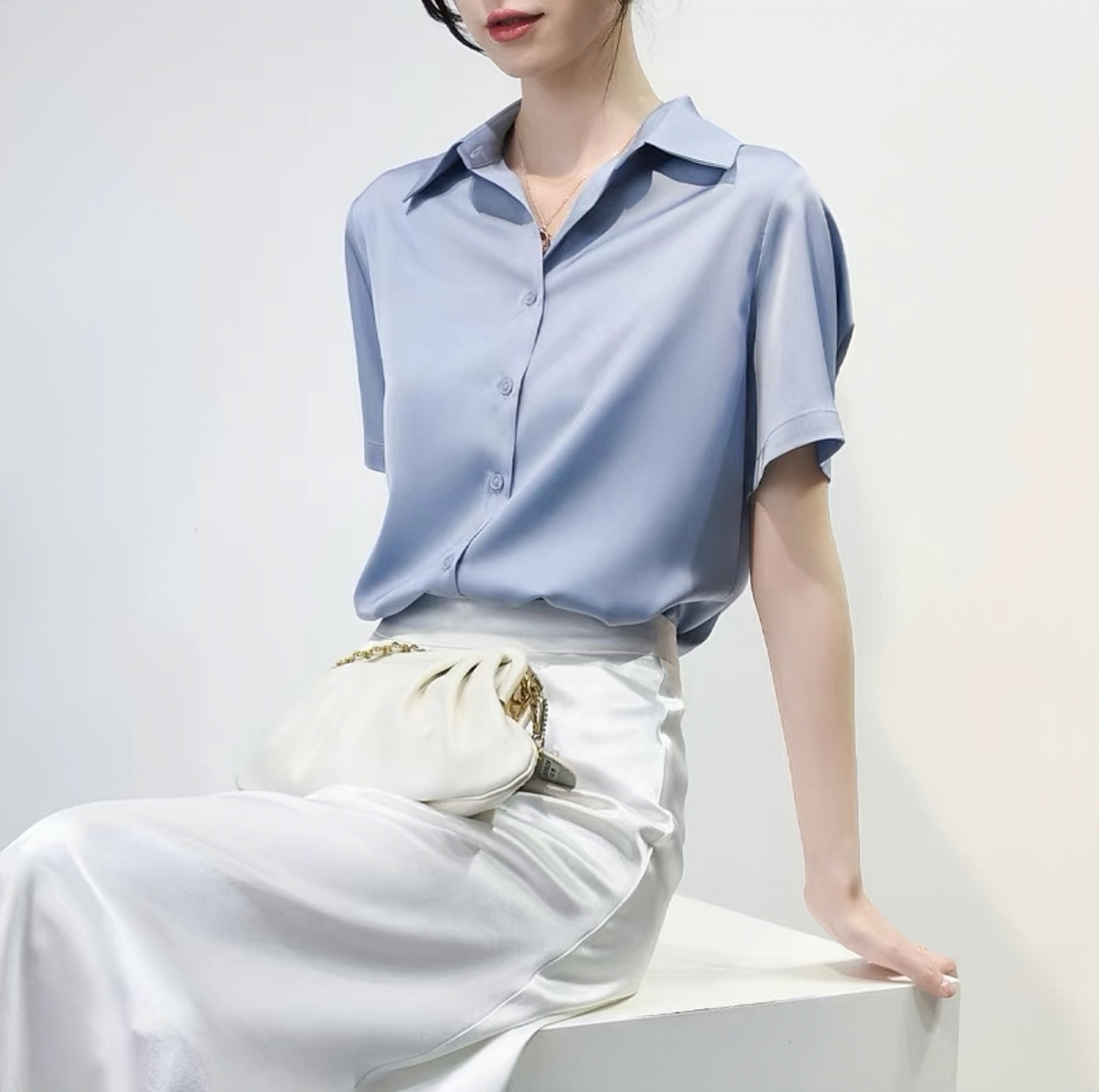 2025夏季新款缎面衬衫半袖显瘦爆款百搭品质上衣女气质衬衫短袖