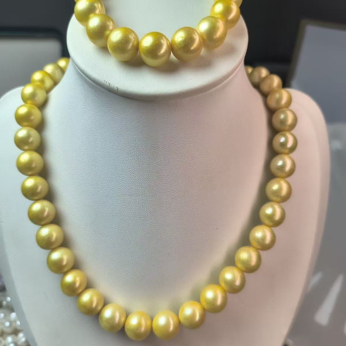 精美时尚经典特选大贝珠项链-赠手链