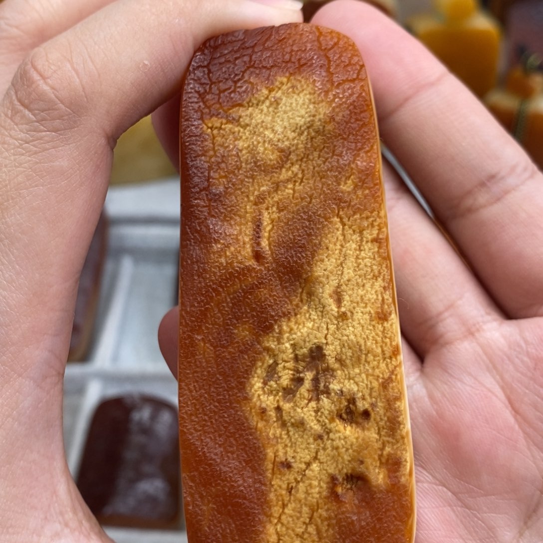 琥珀吊坠(赠链)未镶嵌