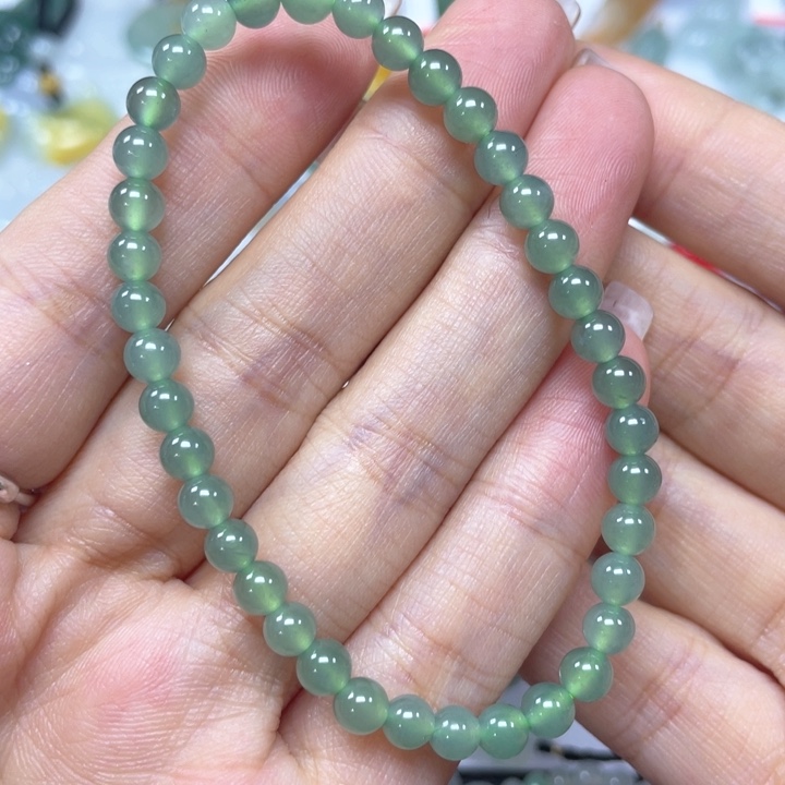 翡翠手串未镶嵌4799999999