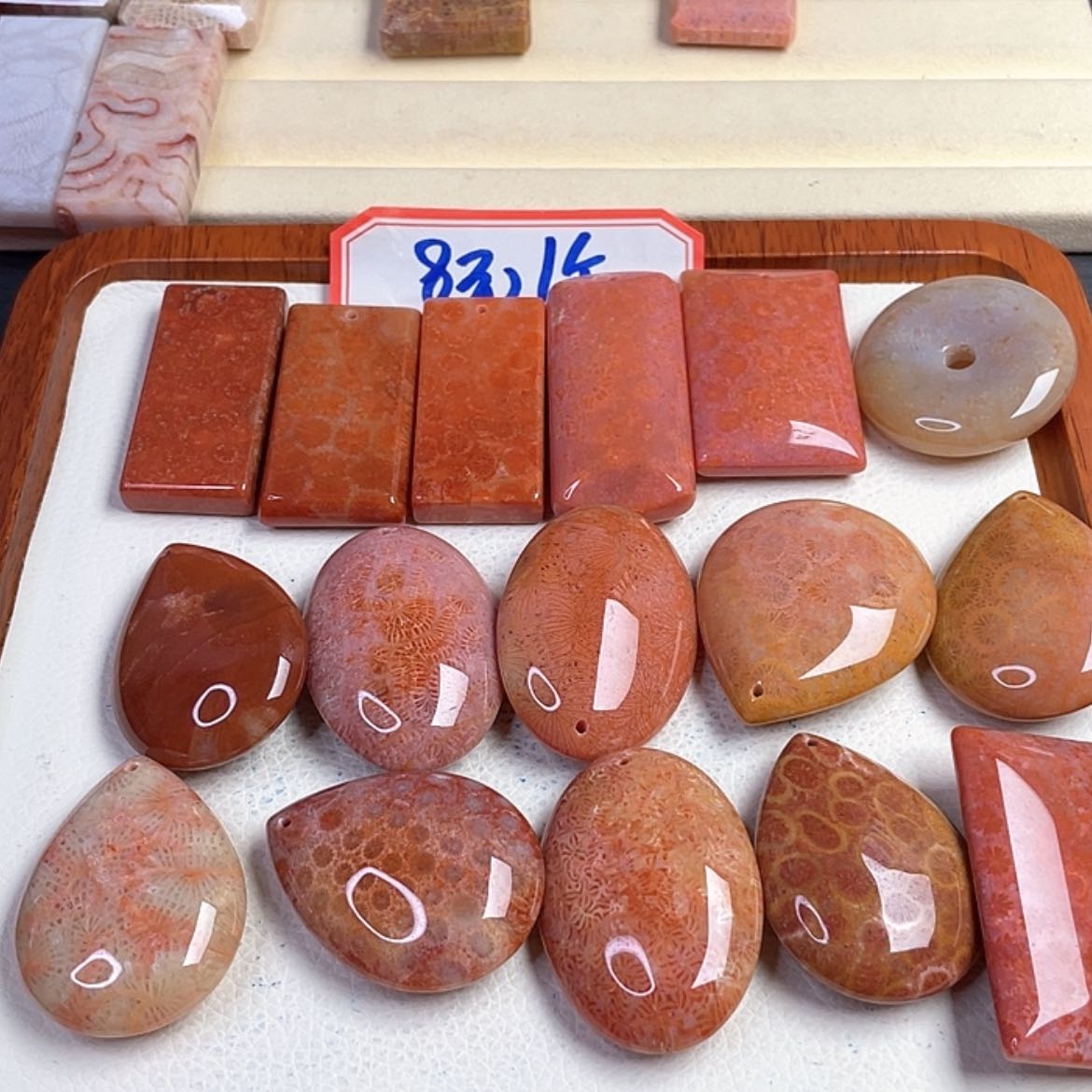 【闪购商品】硅化玉吊坠(赠链)未镶嵌泓*