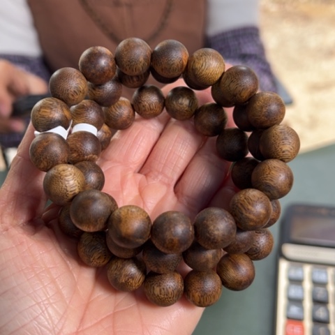 沉香手串白棋14克卡1.3多样性发1串