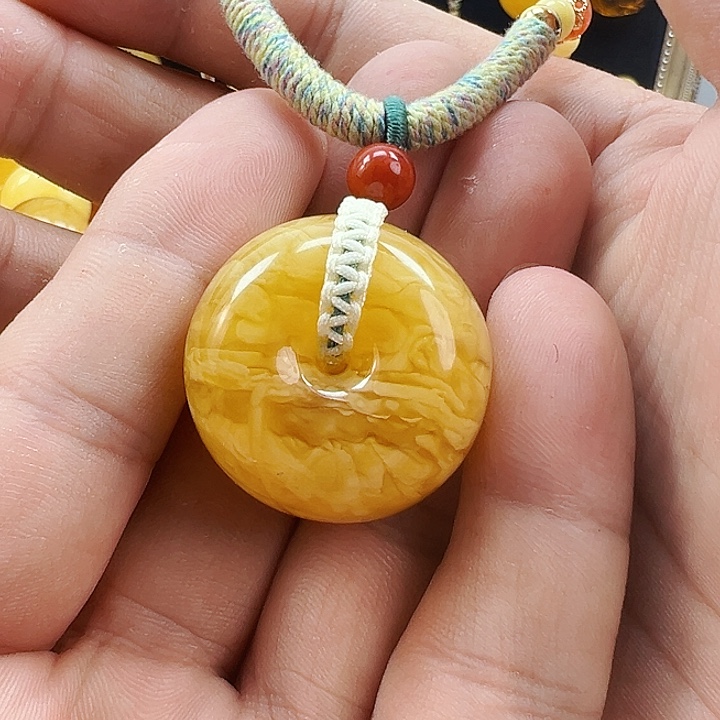 蜜蜡未镶嵌珠宝奇石蜜蜡吊坠16克