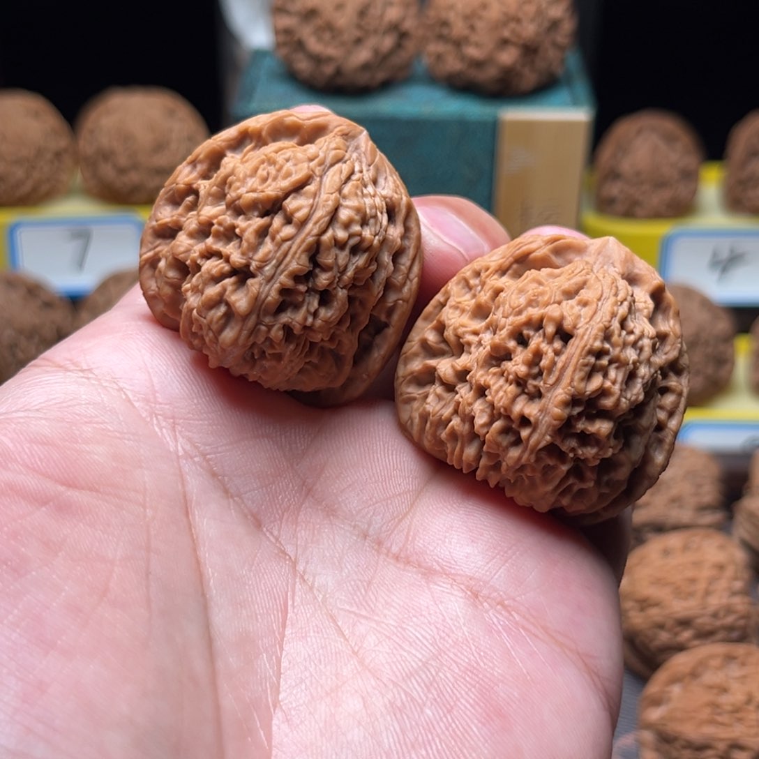 把件文玩核桃Z****.南疆石