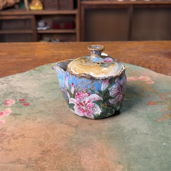 蓝***桉柴烧纯手工手绘陶瓷