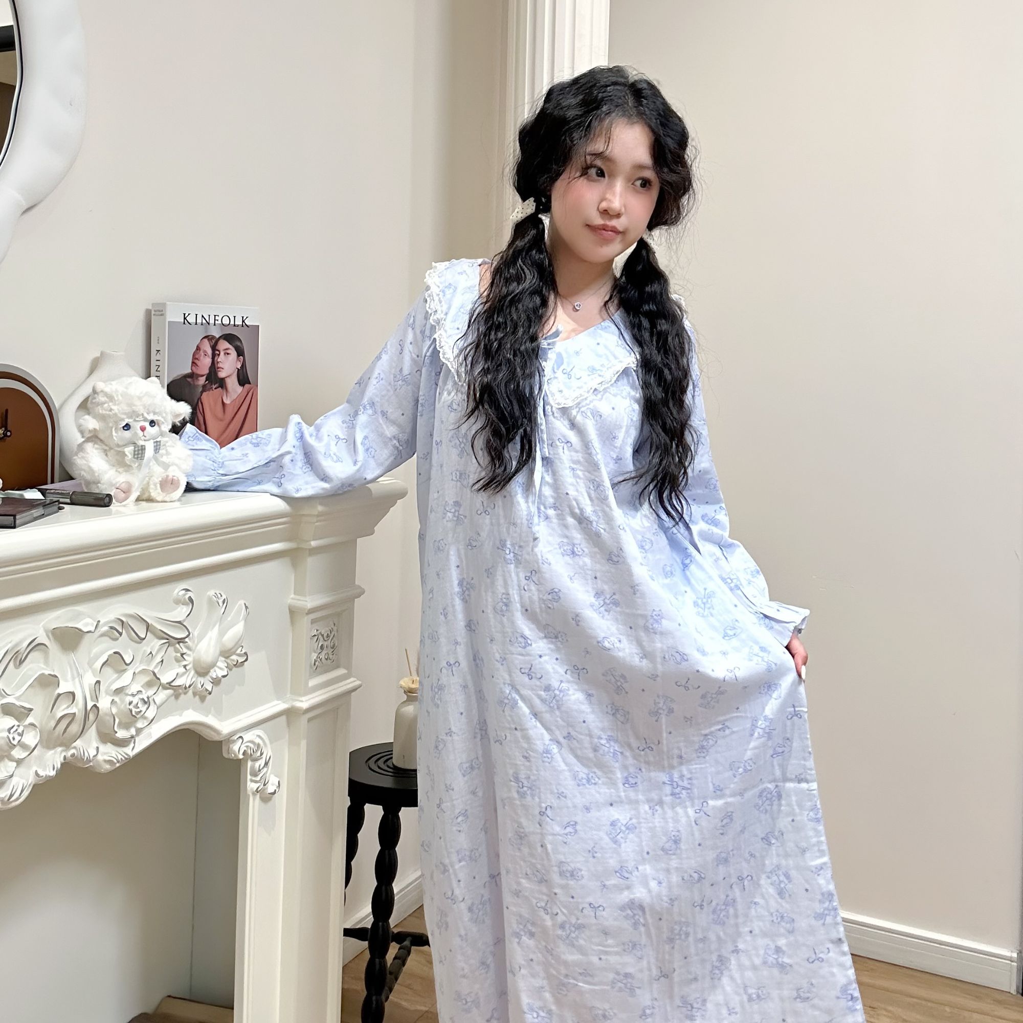【羊狮狮】2025 韩版温柔娃娃领猫咪 甜美蕾丝花边双层纱睡衣长裙