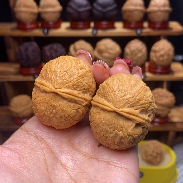 文玩核桃吊坠铁锤4