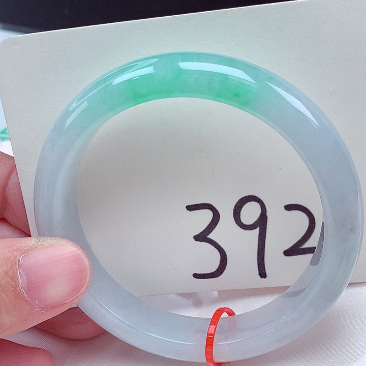 翡翠未镶嵌手镯翡翠