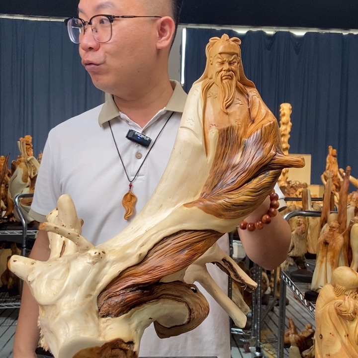 柏木（崖柏）随型摆件