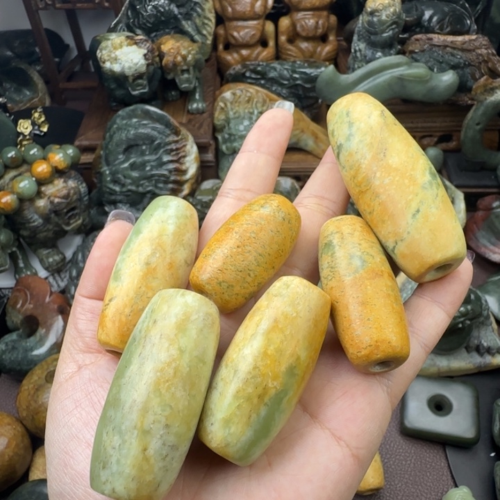 快***吧透闪石质玉未镶嵌珠宝奇石