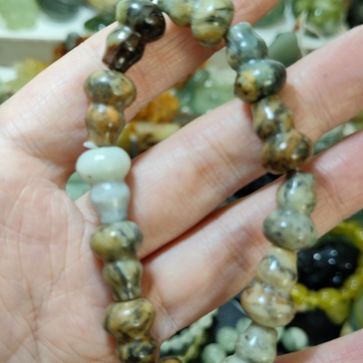 岫玉手串款式未镶嵌