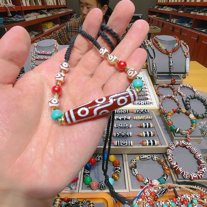 未镶嵌玛瑙/玉髓珠宝奇石