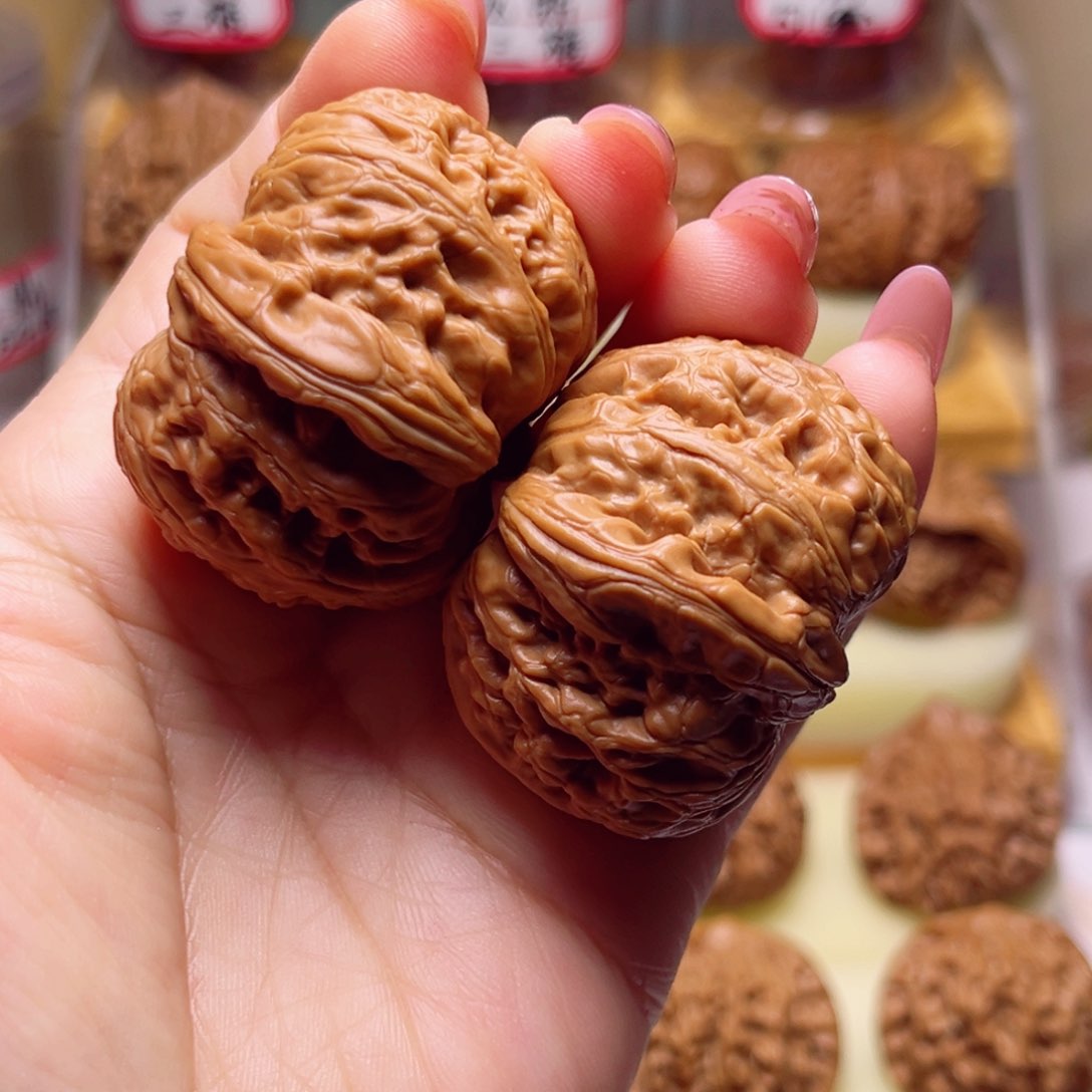 文玩核桃吊坠43尺胖元宝