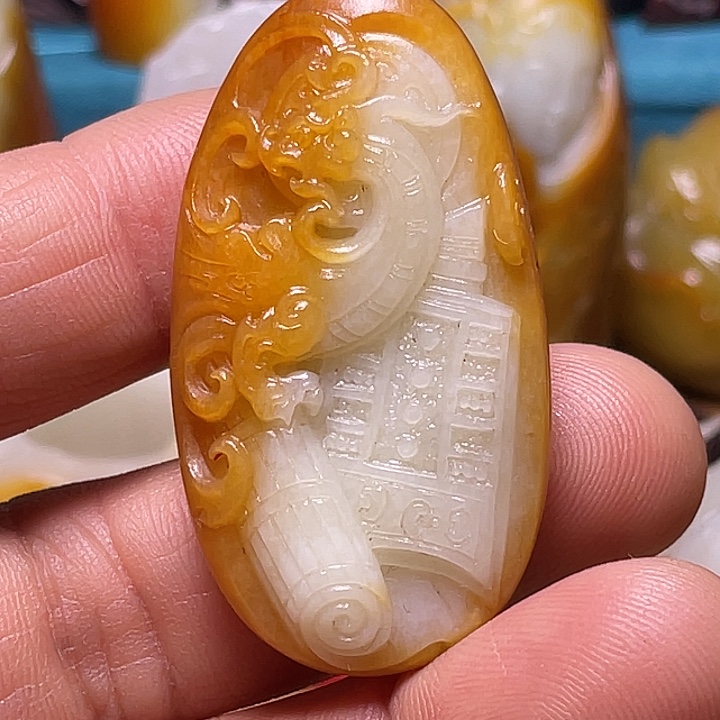 和田玉未镶嵌颈饰