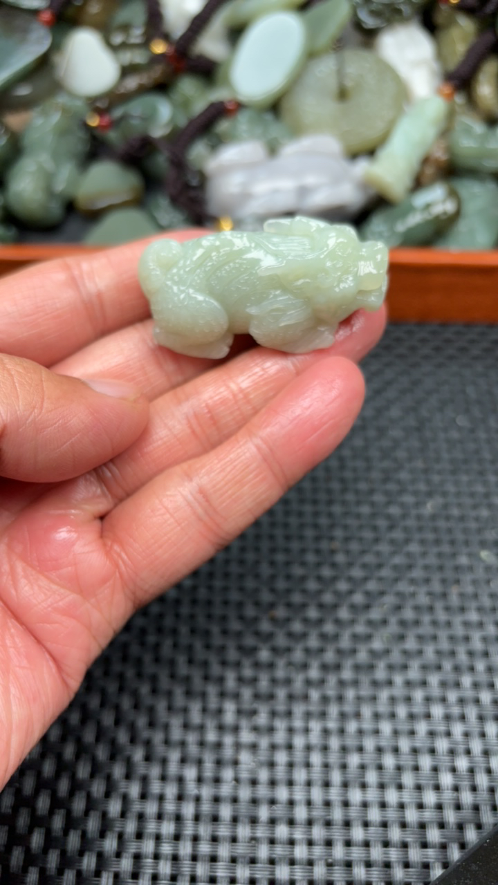 保真和田玉麒麟时尚吊坠百搭精雕拍一发一手工精致气质