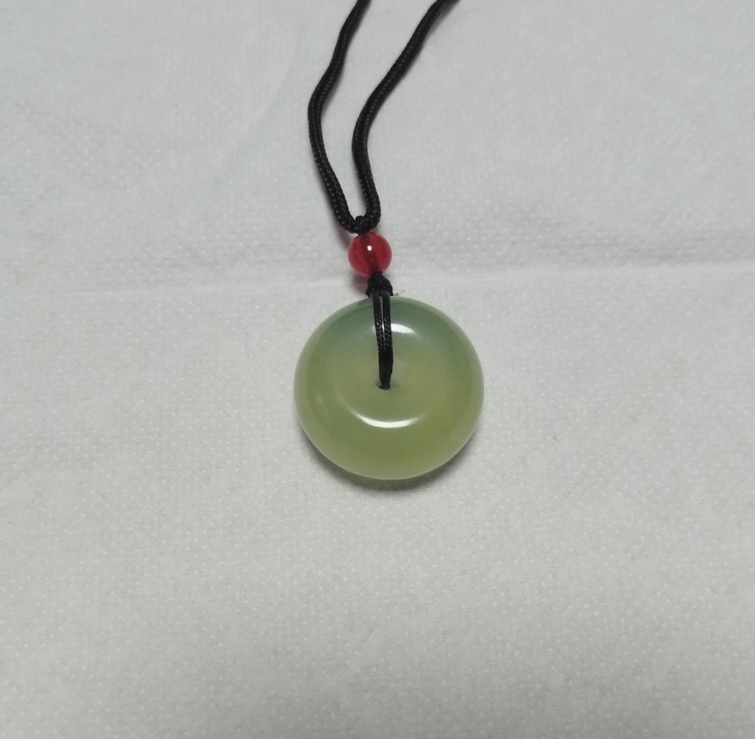 刘总宠粉天然蛇纹石玉平安如意扣3