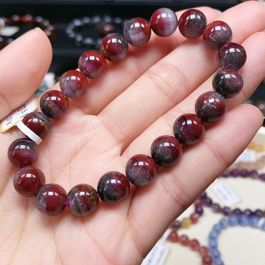 水晶手串未镶嵌极光