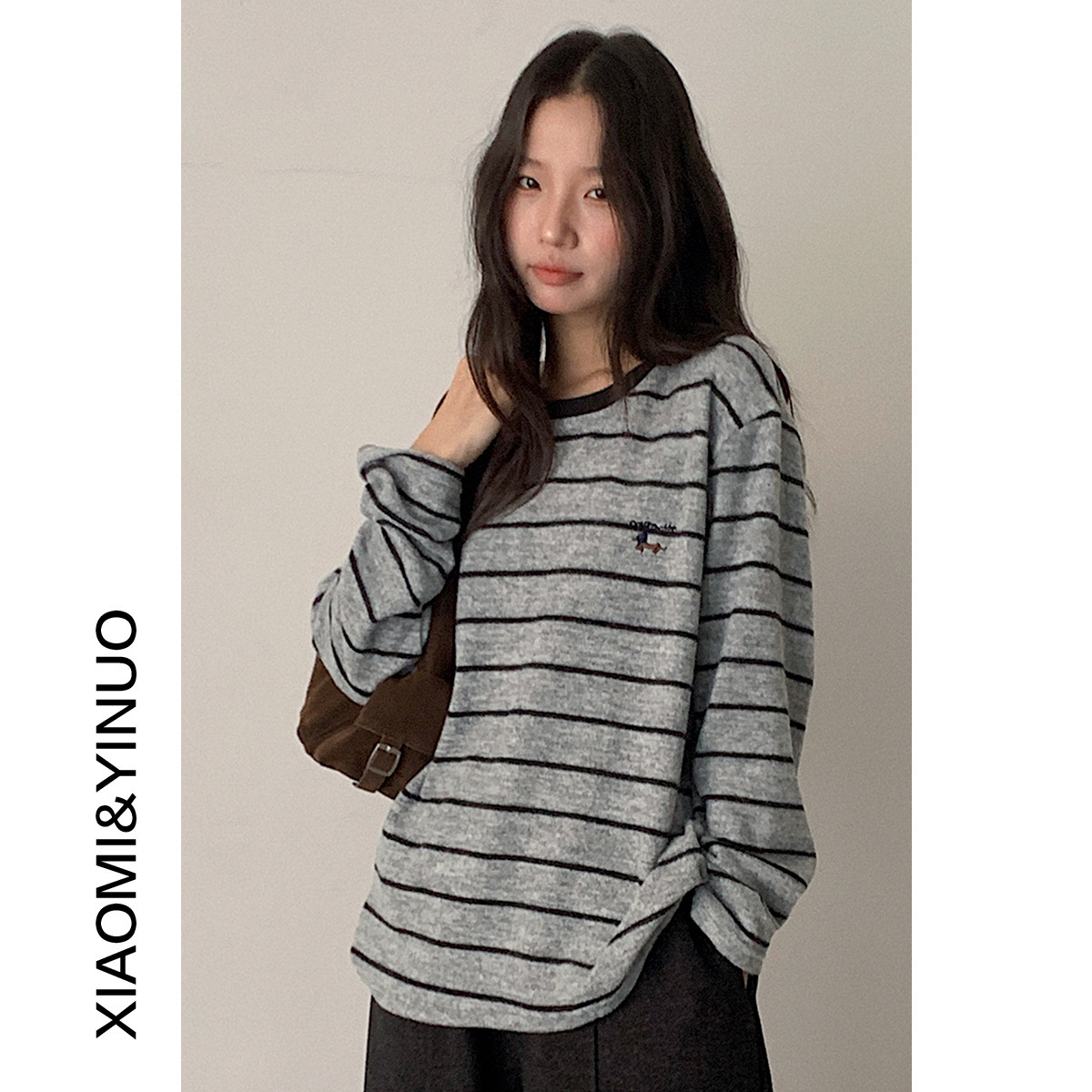 【手感好】欧凡卡通刺绣圆领长袖条纹T恤女显瘦宽松上衣11027