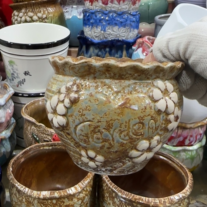 凑9块包邮，有孔，不清楚找客服