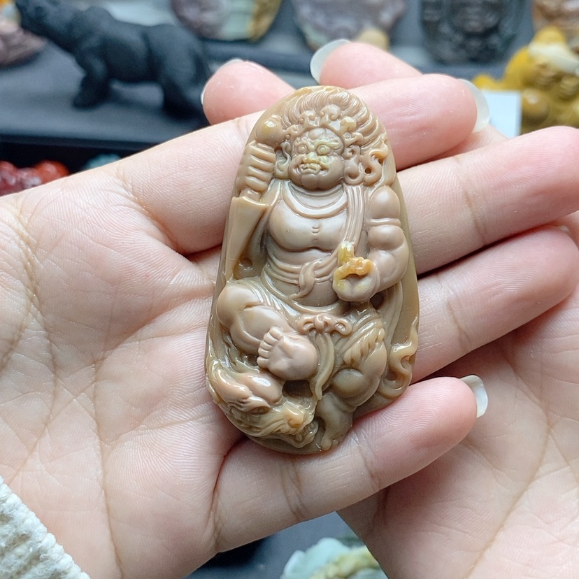 【闪购商品】定制石英质玉吊坠未镶嵌