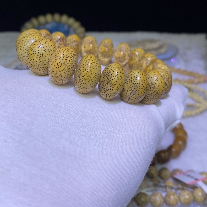 蓝***堓吊坠星月菩提海南