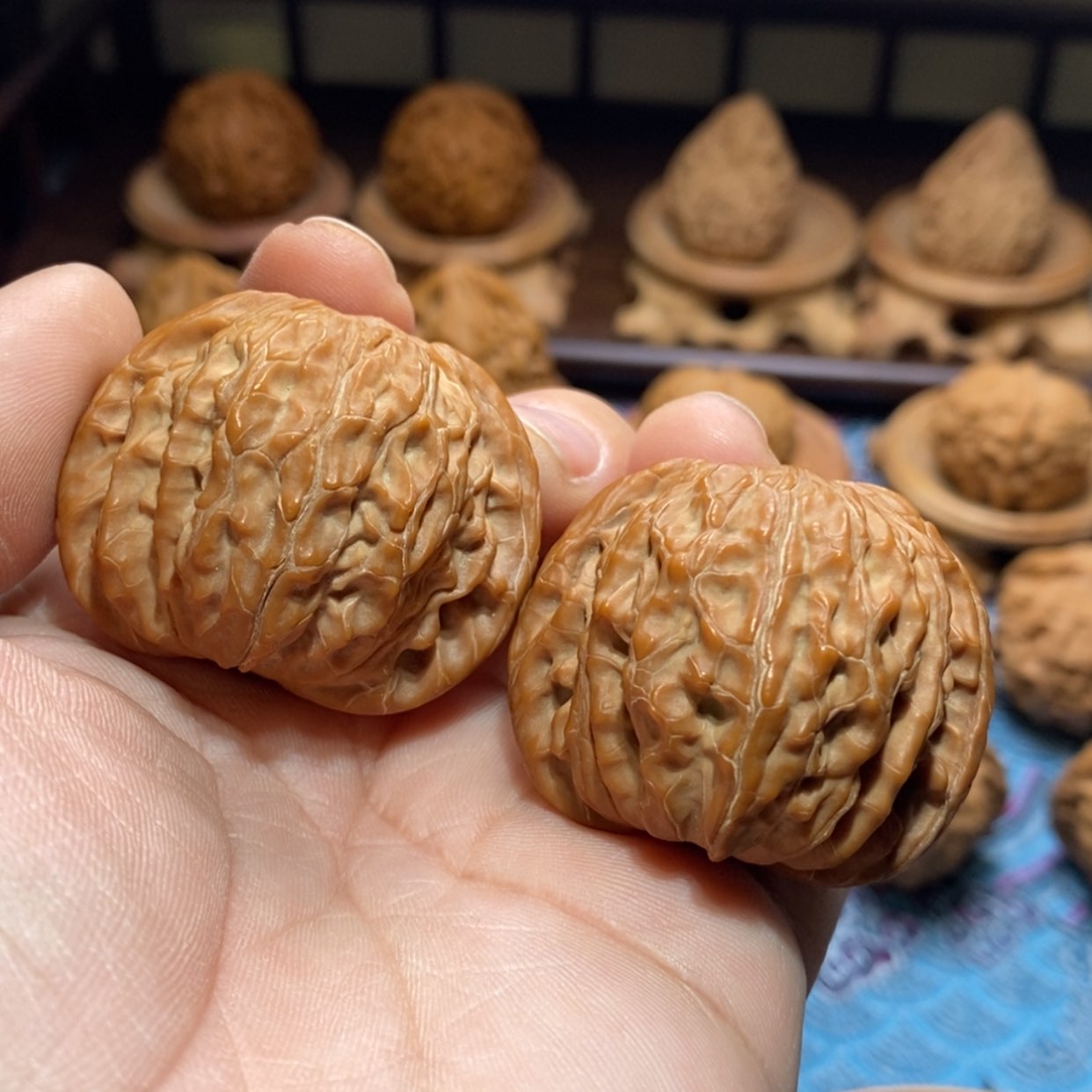 【闪购商品】文玩核桃吊坠磨盘